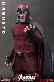 Magneto Avengers Doomsday 1/6 Action Figure by Hot Toys