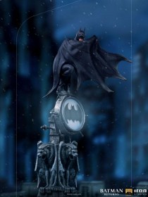 Batman Batman Returns Deluxe Art 1/10 Scale Statue by Iron Studios