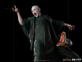Voldemort & Nagini Harry Potter Legacy Replica 1/4 Statue by Iron Studios