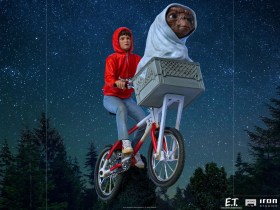 E.T. & Elliot E.T. the Extra-Terrestrial Art 1/10 Scale Statue by Iron Studios