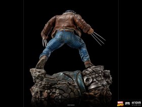 Logan (X-Men) Marvel Comics BDS Art 1/10 Scale Statue by Iron Studios