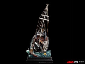 Jaws Attack Jaws Demi Art 1/20 Scale Statue by Iron Studios