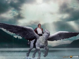 Harry Potter and Buckbeak Harry Potter Deluxe Art 1/10 Scale Statue by Iron Studios