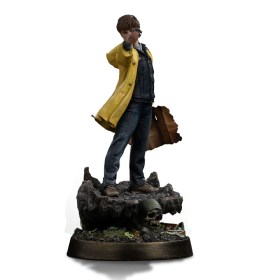 Mikey Walsh (40th anniversary) The Goonies Art 1/10 Scale Statue by Iron Studios