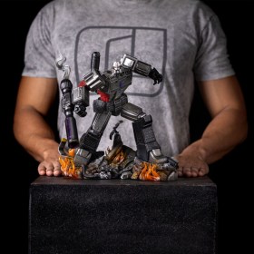 Megatron Transformers Demi Art 1/20 Scale Statue by Iron Studios