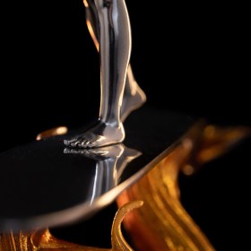 Silver Surfer Fantastic Four Art 1/10 Scale Statue by Iron Studios