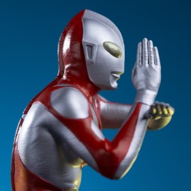 Ultraman Art 1/10 Scale Statue by Iron Studios