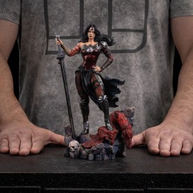 Wonder Woman Absolute DC Comics Art 1/10 Scale Statue by Iron Studios
