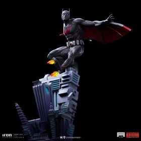 Batman DC Comics Art 1/10 Scale Statue by Iron Studios