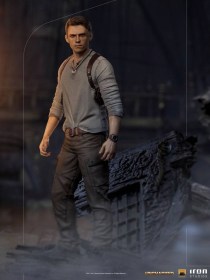 Nathan Drake Uncharted Movie Deluxe Art 1/10 Scale Statue by Iron Studios