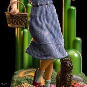 Dorothy The Wizard of Oz Deluxe Art 1/10 Scale Statue by Iron Studios