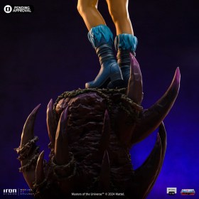 Evil-Lyn Color Variant Masters of the Universe Art 1/10 Scale Statue by Iron Studios