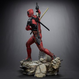 Deadpool Deadpool 3 Legacy Replica 1/4 Statue by Iron Studios