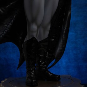 Batman DC Trinity DC Comics Legacy Replica 1/4 Statue by Iron Studios