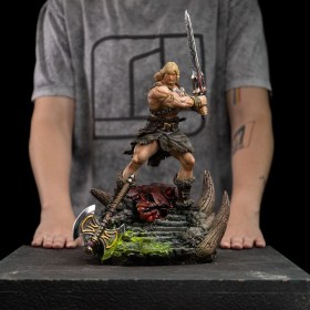 He-Man Unleashed Masters of the Universe Deluxe Art 1/10 Scale Statue by Iron Studios