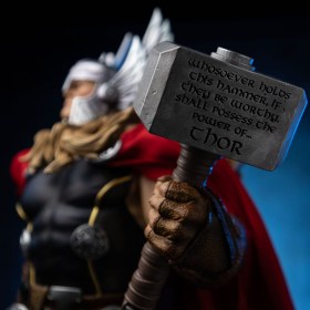 Thor Unleashed Marvel Legacy Replica 1/4 Statue by Iron Studios