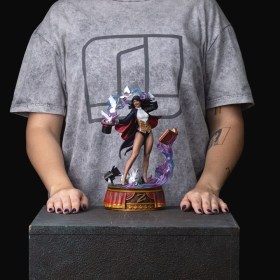 Zatanna DC Comics Art 1/10 Scale Statue by Iron Studios