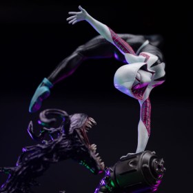Ghost Spider Diorama Spider-Man vs Villains Art 1/10 Scale Statue by Iron Studios