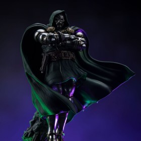 Doctor Doom The Infinity Gauntlet Marvel Legends Diorama 1/10 Statue by Iron Studios