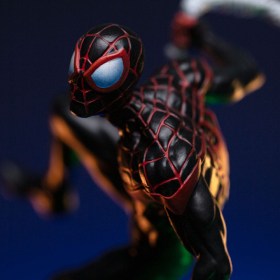 Miles Morales Spider-Man vs. Villains Diorama BDS Art 1/10 Scale Statue by  Iron Studios
