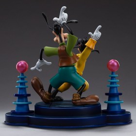 Goofy and Max A Goofy Movie Art 1/10 Scale Statue by Iron Studios