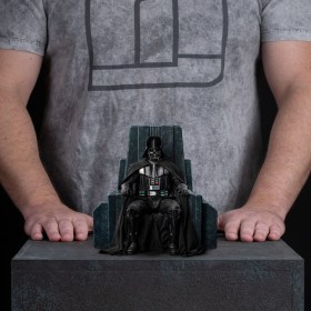 Darth Vader on Throne Star Wars Art 1/10 Scale Statue by Iron Studios