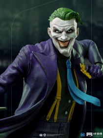 The Joker DC Comics Art 1/10 Scale Statue by Iron Studios