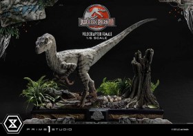 Velociraptor Female Bonus Version Jurassic Park III Legacy Museum Collection 1/6 Statue by Prime 1 Studio