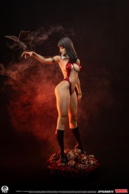 Vampirella 1/2 Statue by PCS