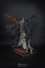 Pontiff Sulyvahn Dark Souls 1/7 Statue by Pure Arts