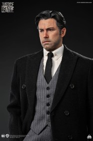 Bruce Wayne (Ben Affleck) Justice League 1/4 Statue by Queen Studios