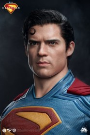 Superman 2025 Life-Size Statue by Queen Studios