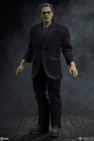 Frankenstein (Deluxe Plus Edition) Universal Monsters 1/6 Action Figure by Sideshow Collectibles