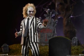 Beetlejuice 1/6 Action Figure by Sideshow Collectibles