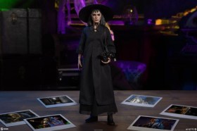 Lydia Deetz Beetlejuice 1/6 Action Figure by Sideshow Collectibles