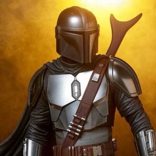 mandalorian statue figure