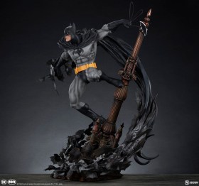Batman (Black Variant) Exclusive DC Comics Premium Format Statue by Sideshow Collectibles