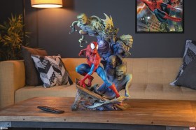 Spider-Man Marvel Premium Format Statue by Sideshow Collectibles