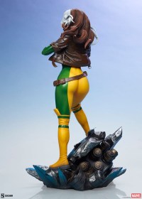 Rogue Marvel Premium Format Statue by Sideshow Collectibles