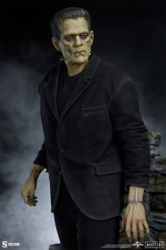 Frankenstein (Fabric Costume) Premium Format Mixed Media Statue by Sideshow Collectibles