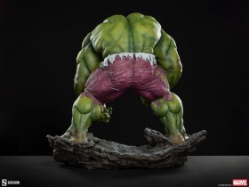 Hulk Marvel Premium Format Figure by Sideshow Collectibles