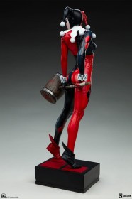 Harley Quinn Suicide Squad Premium Format Figure by Sideshow Collectibles