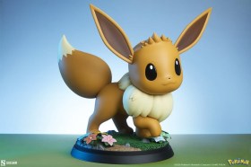 Eevee Pokémon Life-Size Figure by Sideshow Collectibles