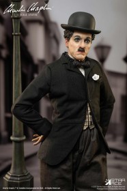 Charlie Chaplin Deluxe Version 1/4 Statue by Star Ace Toys