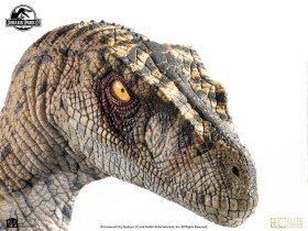 Female Velociraptor White Queen Jurassic Park III Bust by ECC