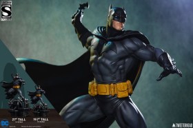 Batman (Black and Gray Edition) DC Comics 1/4 Maquette by Tweeterhead