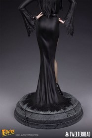 Elvira Mistress of the Dark 1/4 Maquette by Tweeterhead