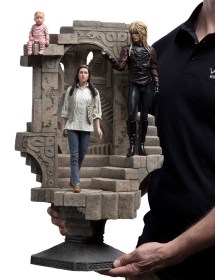 Sarah & Jareth in the Illusionary Maze Labyrinth 1/6 Statue by Weta