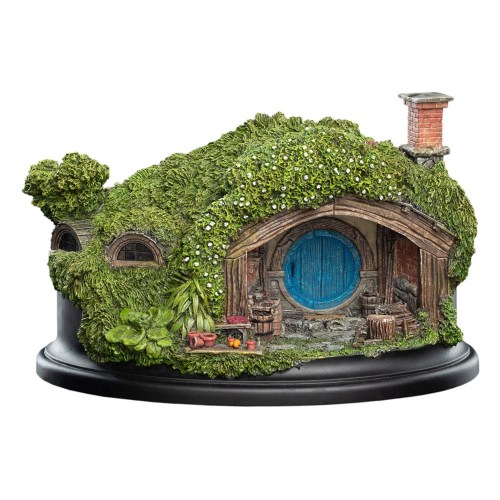 1 Hill Lane Hobbit Hole The Hobbit Statue by Weta Workshop