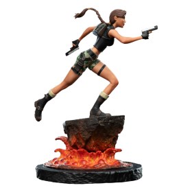 Lara Croft The Sanctuary of Flame Tomb Raider Mini Statue by Weta Workshop